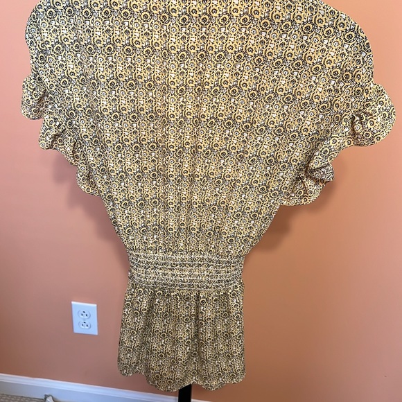 Max Studio flirty floral blouse with elastic waist and tie size small - Picture 7 of 9